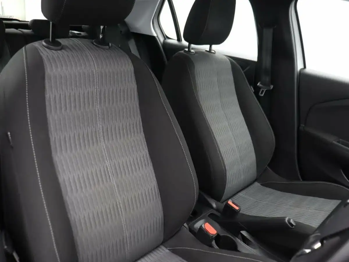 2020-vauxhall-corsa-12i-se-nav-big-9