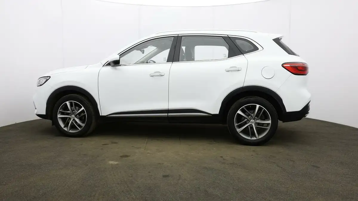 2022-mg-hs-15t-gdi-exclusive-162ps-dct-big-60