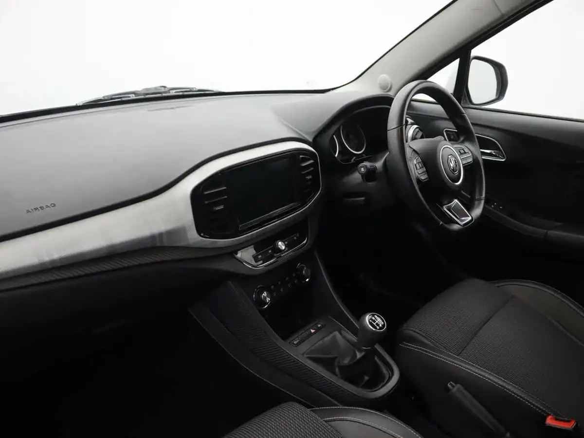 2021-mg-mg3-15-vti-tech-exclusive-nav-big-8