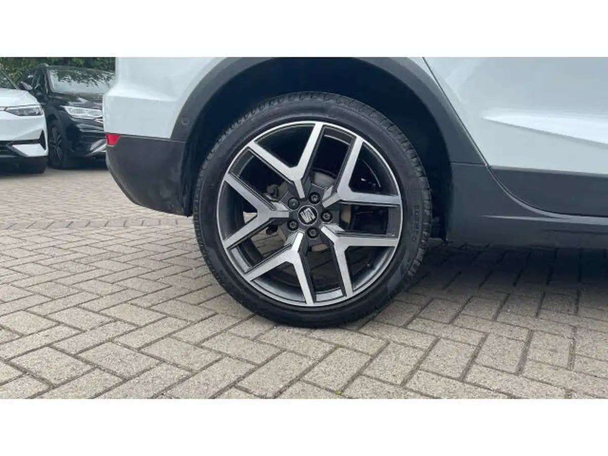 2019-seat-arona-10-tsi-xcellence-lux-big-27
