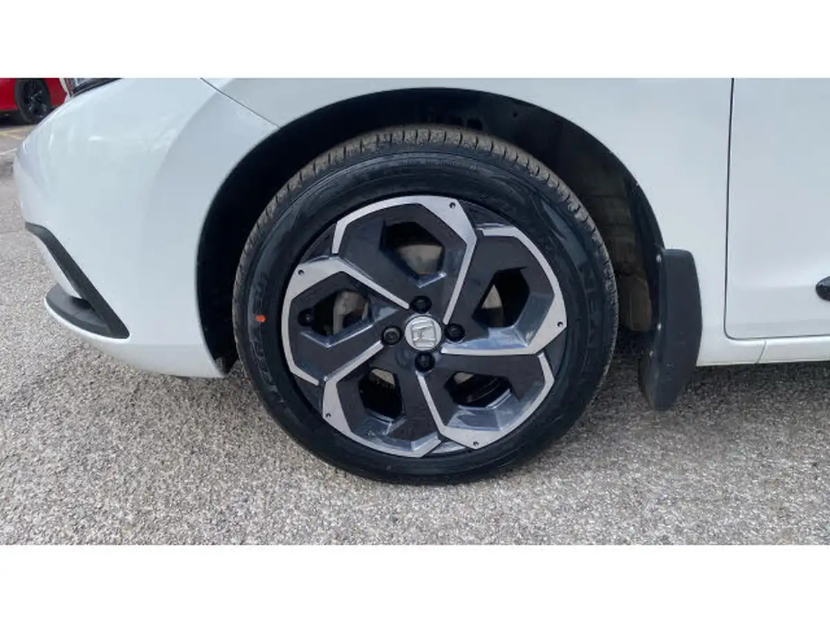 2022-honda-jazz-15-i-mmd-ex-107ps-big-18
