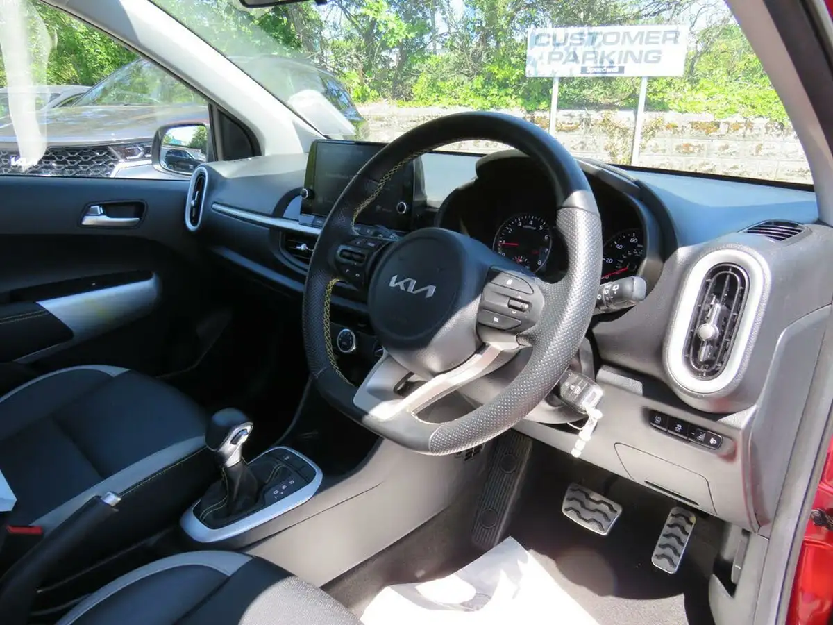 2022-kia-picanto-10-x-line-auto-seq-big-12