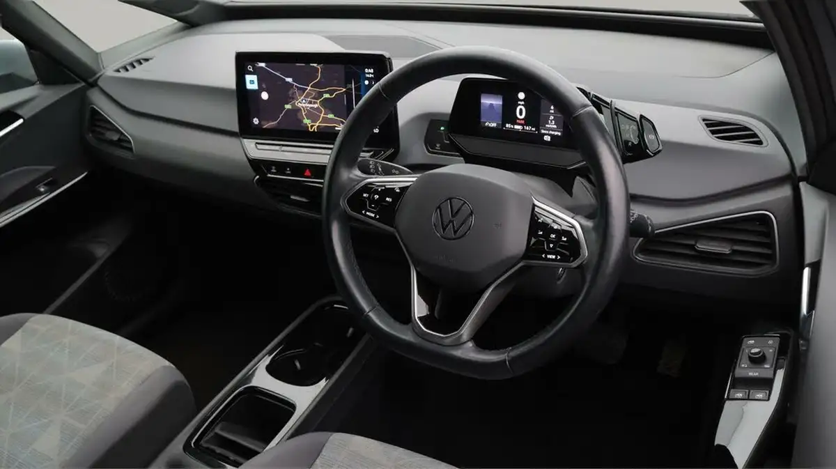 2020-volkswagen-id3-e-life-big-9