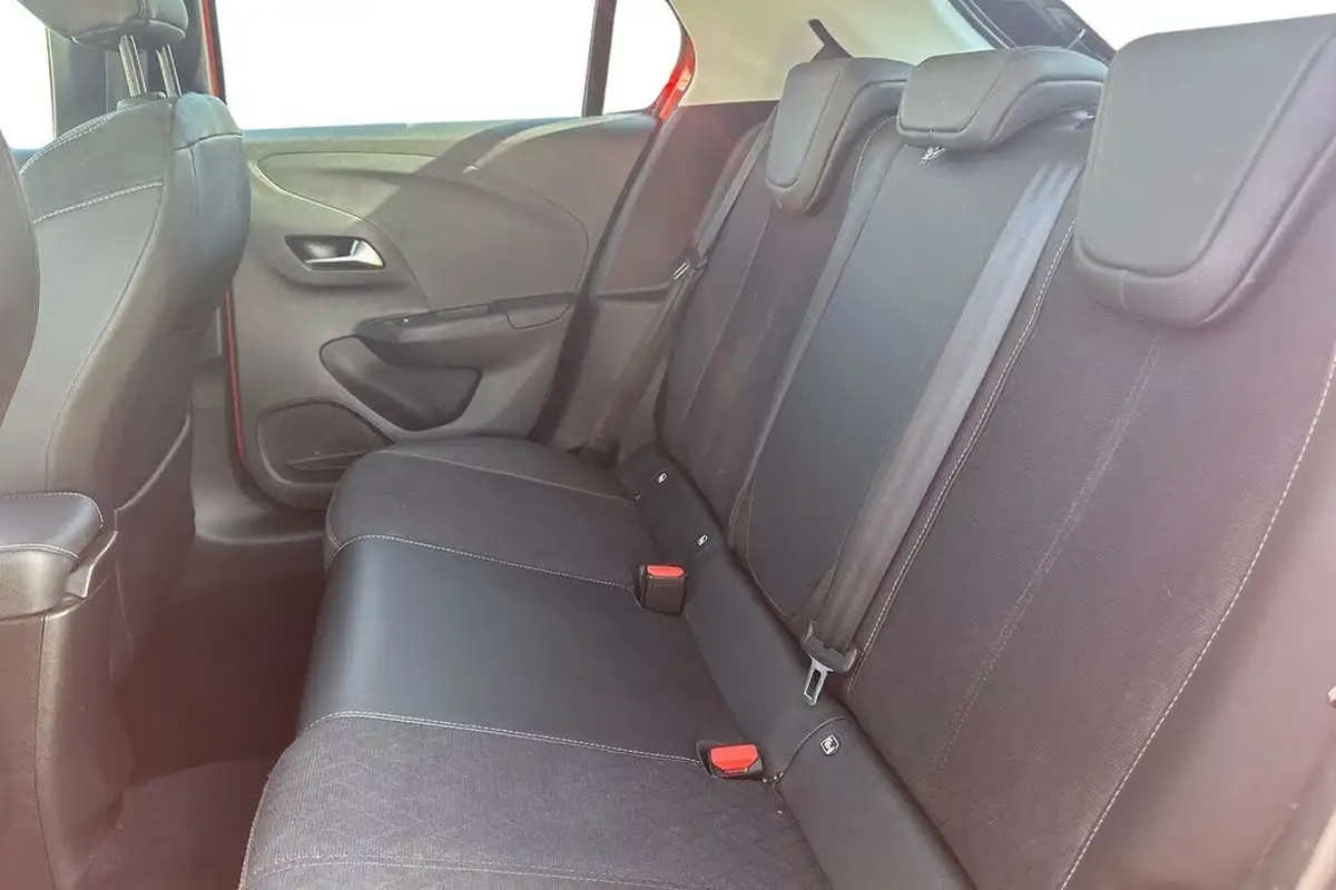 2021-vauxhall-corsa-e-elite-nav-big-16