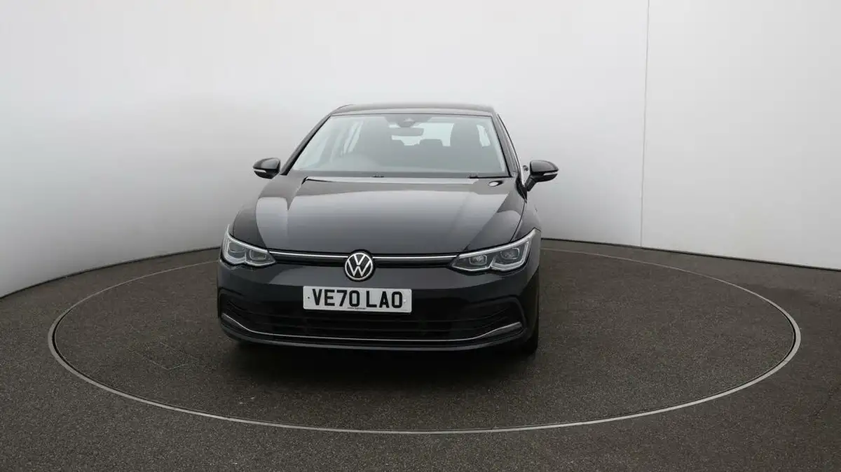2021-volkswagen-golf-15-tsi-style-150ps-hatchback-big-39