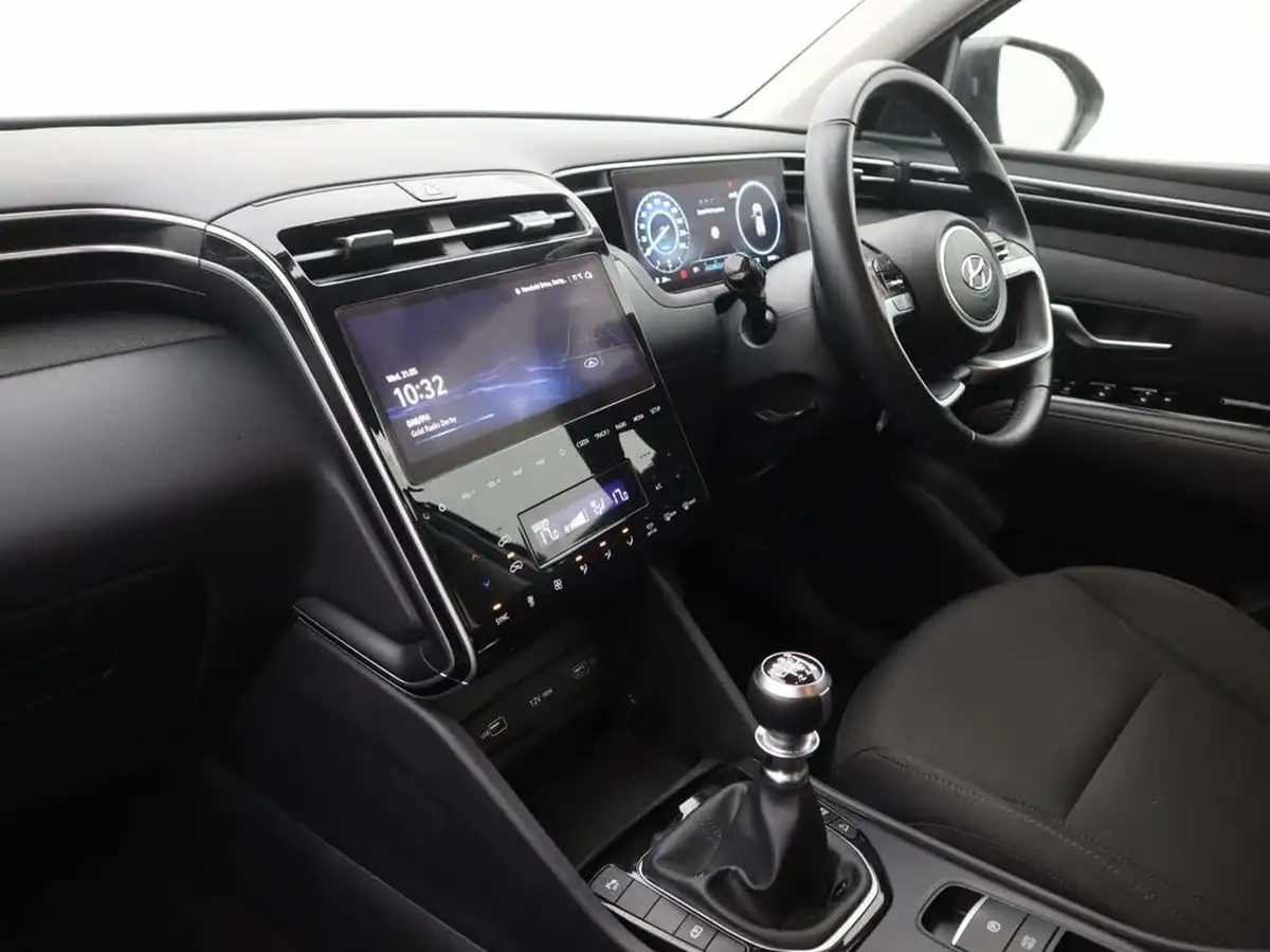 2023-hyundai-tucson-16-t-gdi-se-connect-150ps-big-12