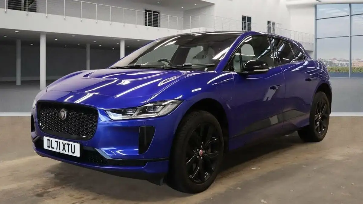 2021-jaguar-i-pace-ev400-black-big-4