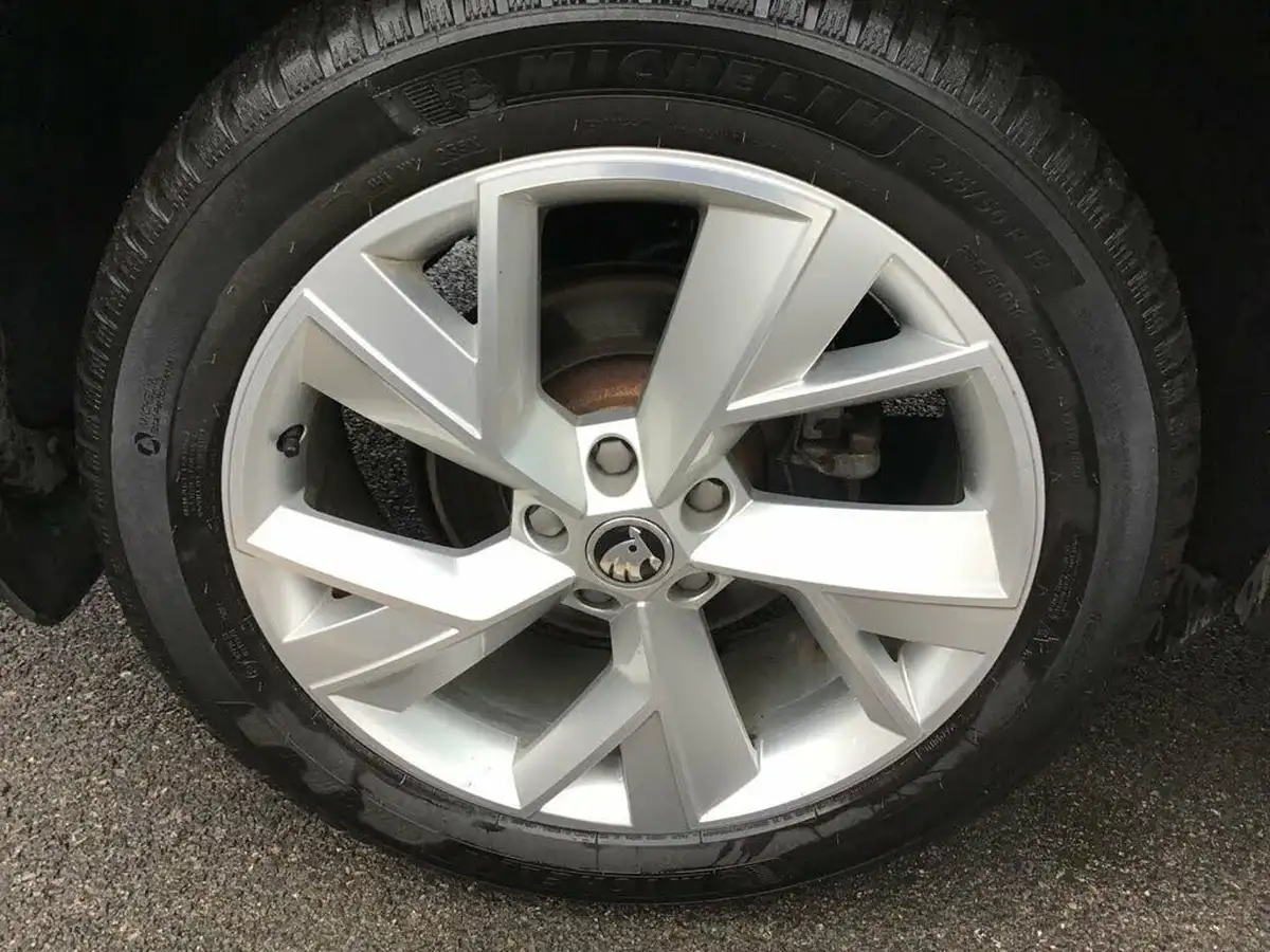 2017-skoda-kodiaq-20tdi-edition-190ps-4x4-7-seat-ss-dsg-big-46