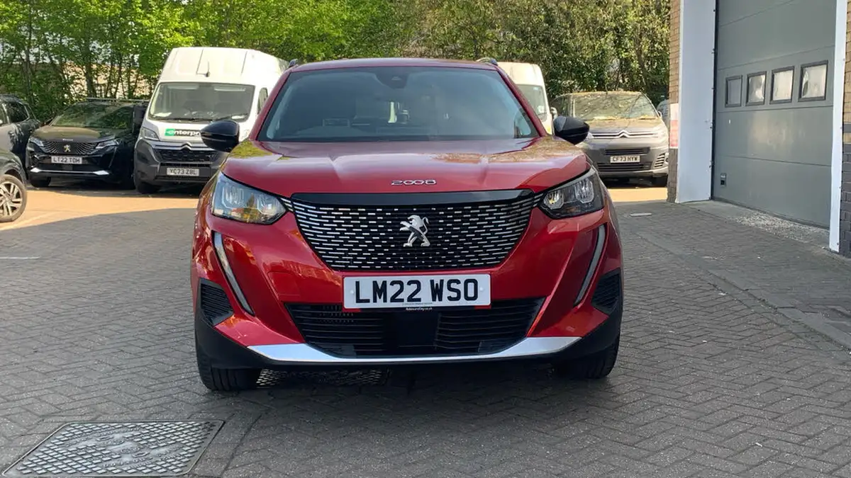 2022-peugeot-2008-suv-12-puretech-allure-premium-130bhp-eat8-big-7