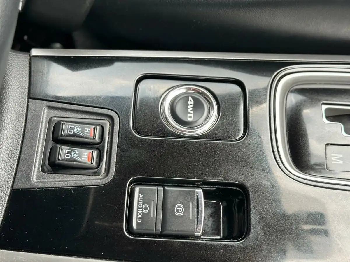 2020-mitsubishi-outlander-20-exceed-big-21