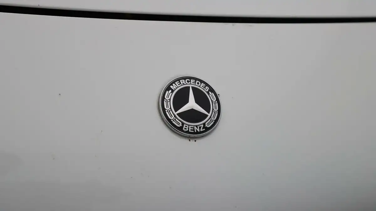 2020-mercedes-benz-a-class-20d-a220d-amg-line-hatchback-5d-big-21