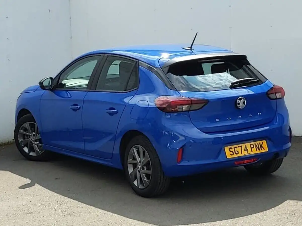 2024-vauxhall-corsa-12i-design-big-1