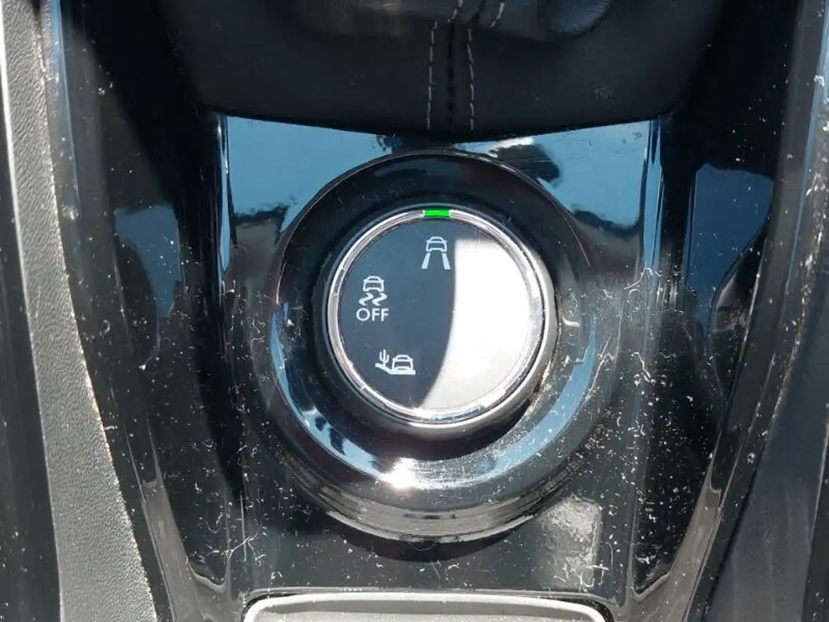 2019-peugeot-2008-suv-15-bluehdi-allure-premium-100bhp-big-11