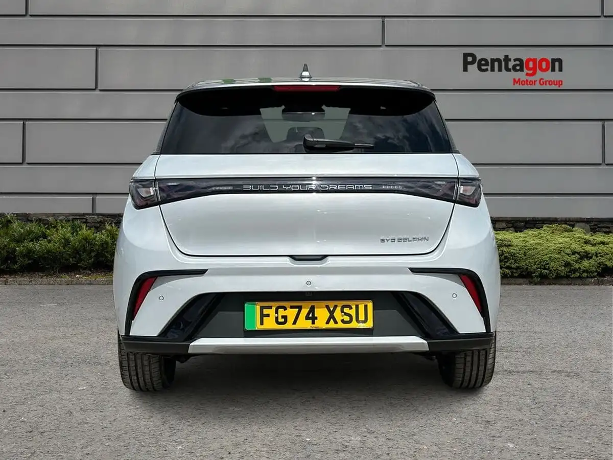 2025-byd-dolphin-e-design-big-16