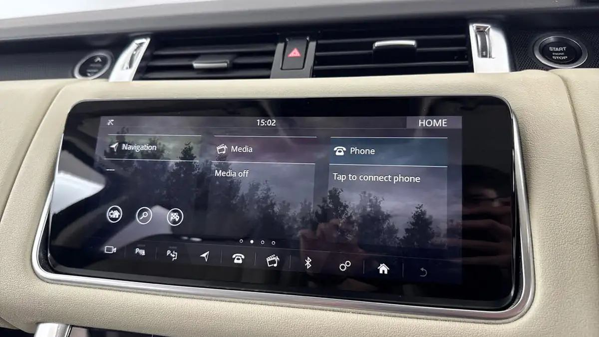 2020-land-rover-range-rover-sport-30-sdv6-hse-big-11