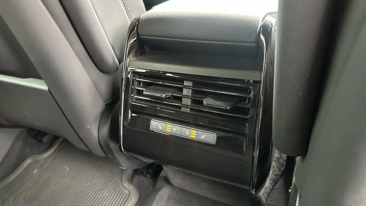 2023-land-rover-range-rover-sport-30-p440e-se-big-17