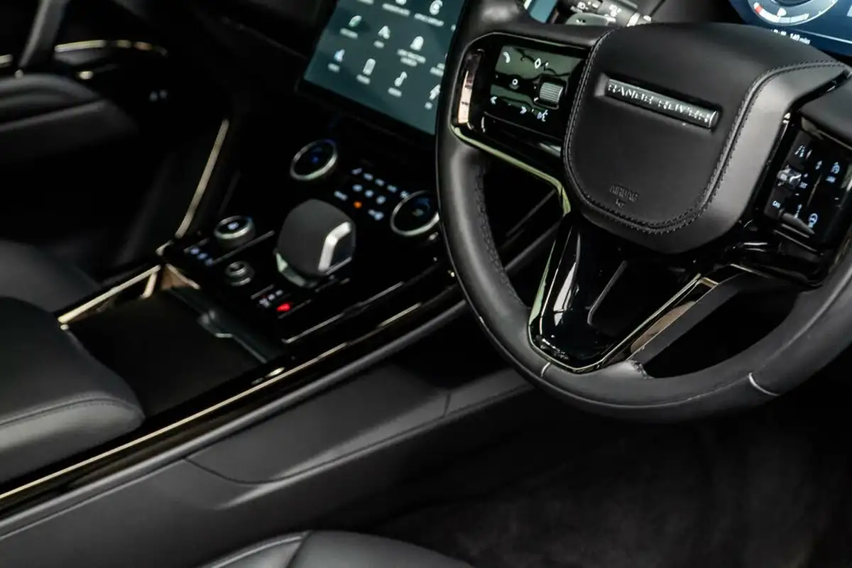 2023-land-rover-range-rover-sport-30-p440e-autobiography-big-35