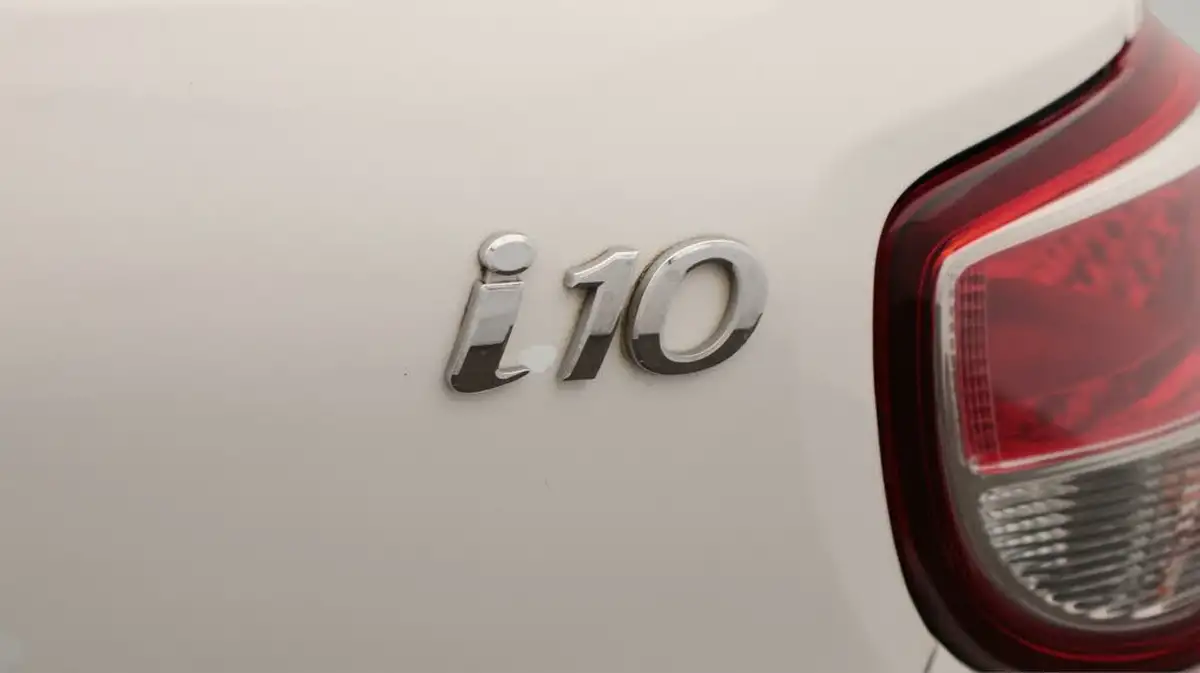2019-hyundai-i10-10-s-big-22