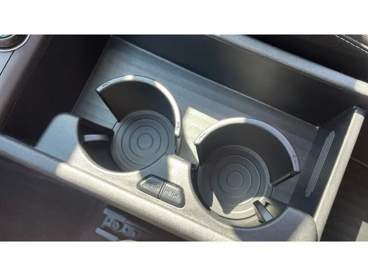 2024-hyundai-kona-e-advance-218ps-65kwh-big-25
