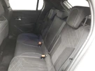 2021-peugeot-208-e-gt-premium-small-5