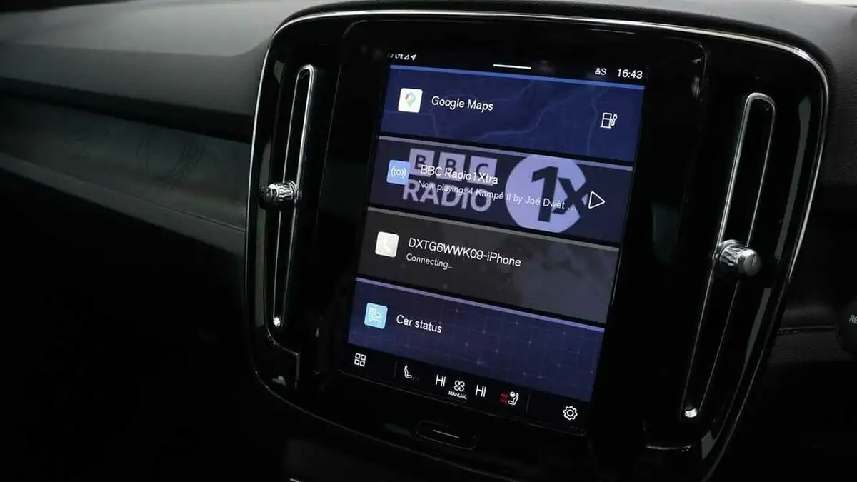 2022-volvo-c40-e-twin-recharge-pro-big-10