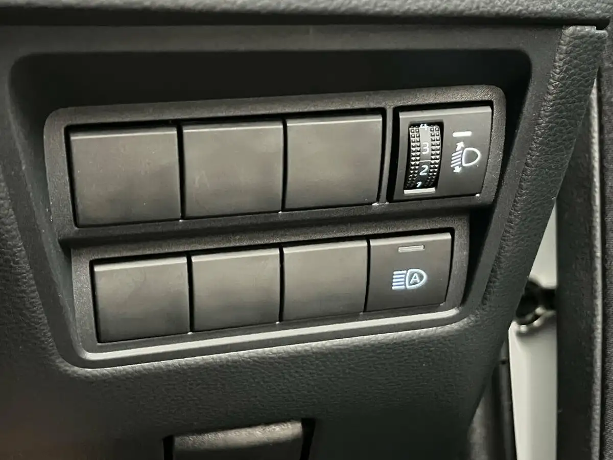2023-toyota-yaris-cross-15-vvt-i-gr-sport-big-53
