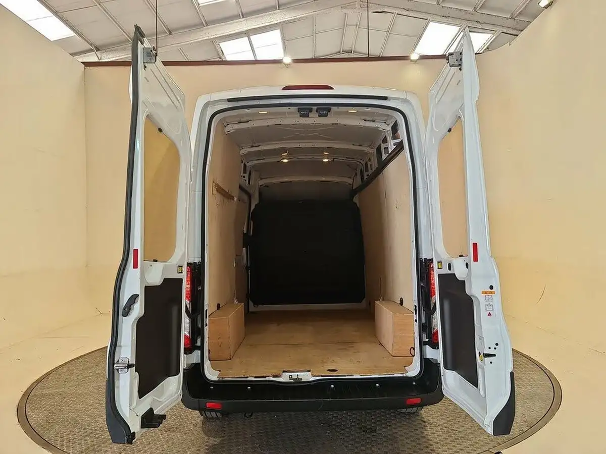 2024-ford-transit-big-22