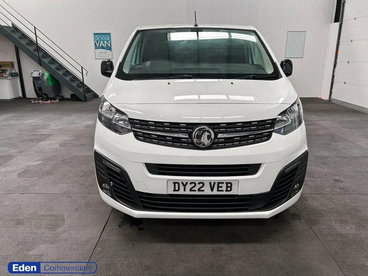 2022-vauxhall-vivaro-15td-2900-l2h1-sportive-big-9