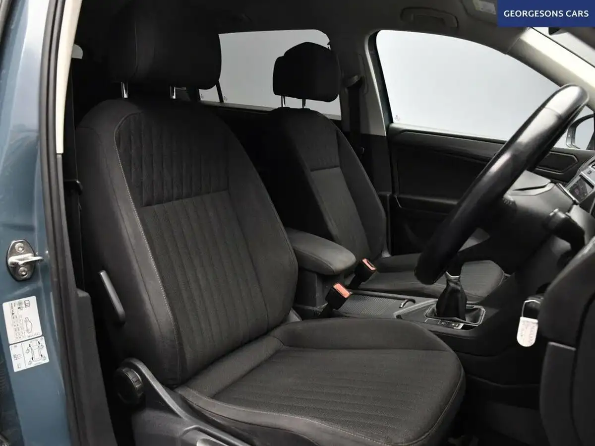 2022-volkswagen-tiguan-allspace-15-tsi-life-big-12