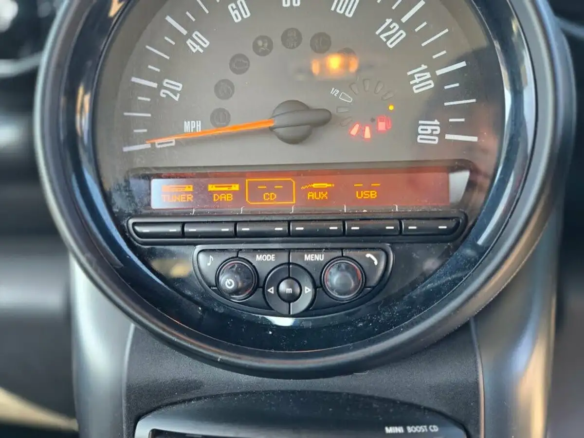2015-mini-countryman-20td-cooper-sd-143bhp-chili-auto-big-18