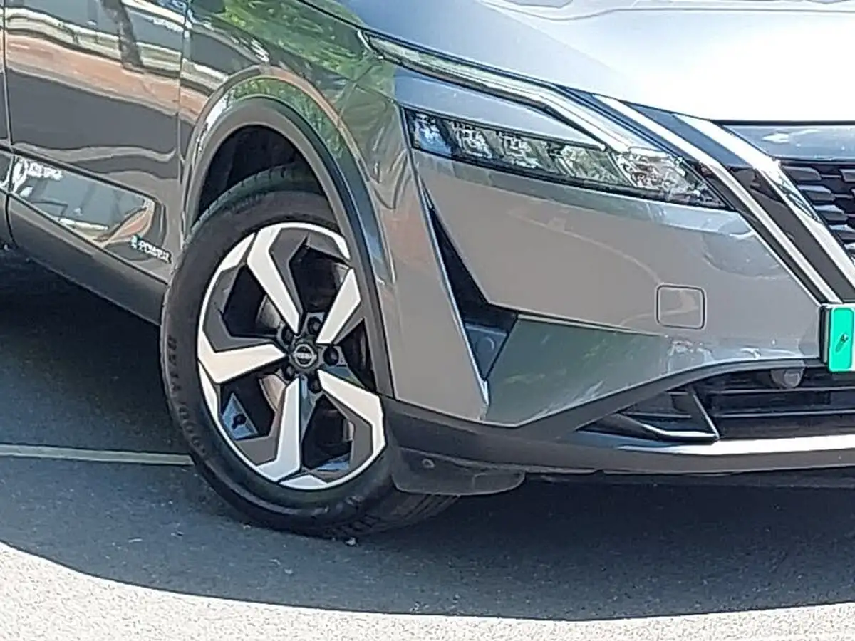 2023-nissan-qashqai-15-acenta-premium-big-8