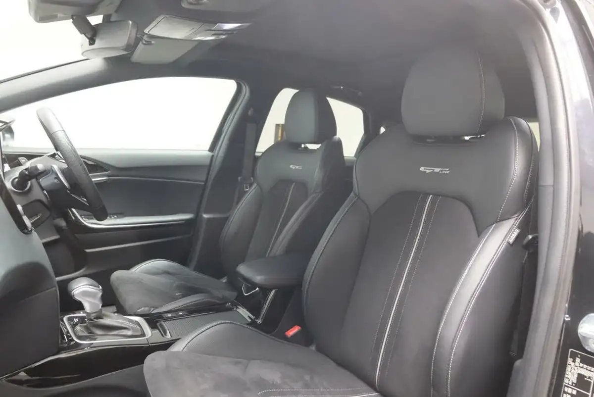 2024-kia-ceed-15-t-gdi-gt-line-s-138bhp-big-11