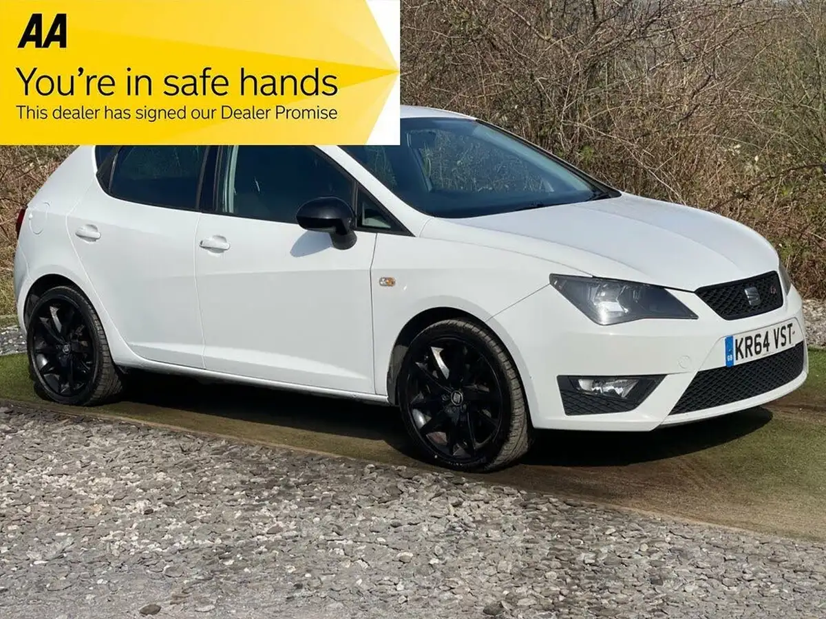 2014-seat-ibiza-12-fr-black-hatchback-5d-big-0