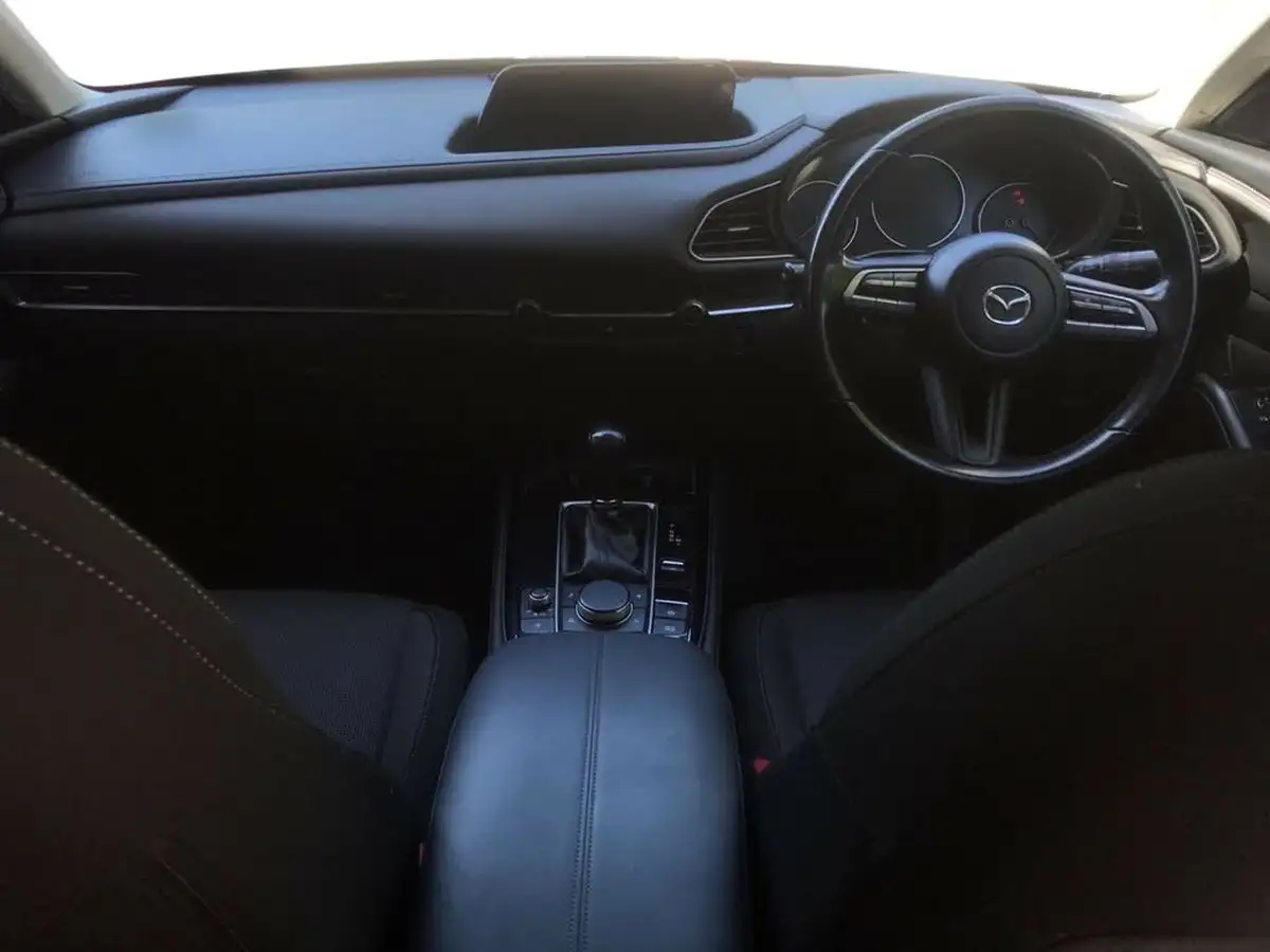 2025-mazda-cx-30-25-e-skyactiv-g-exclusive-line-big-12