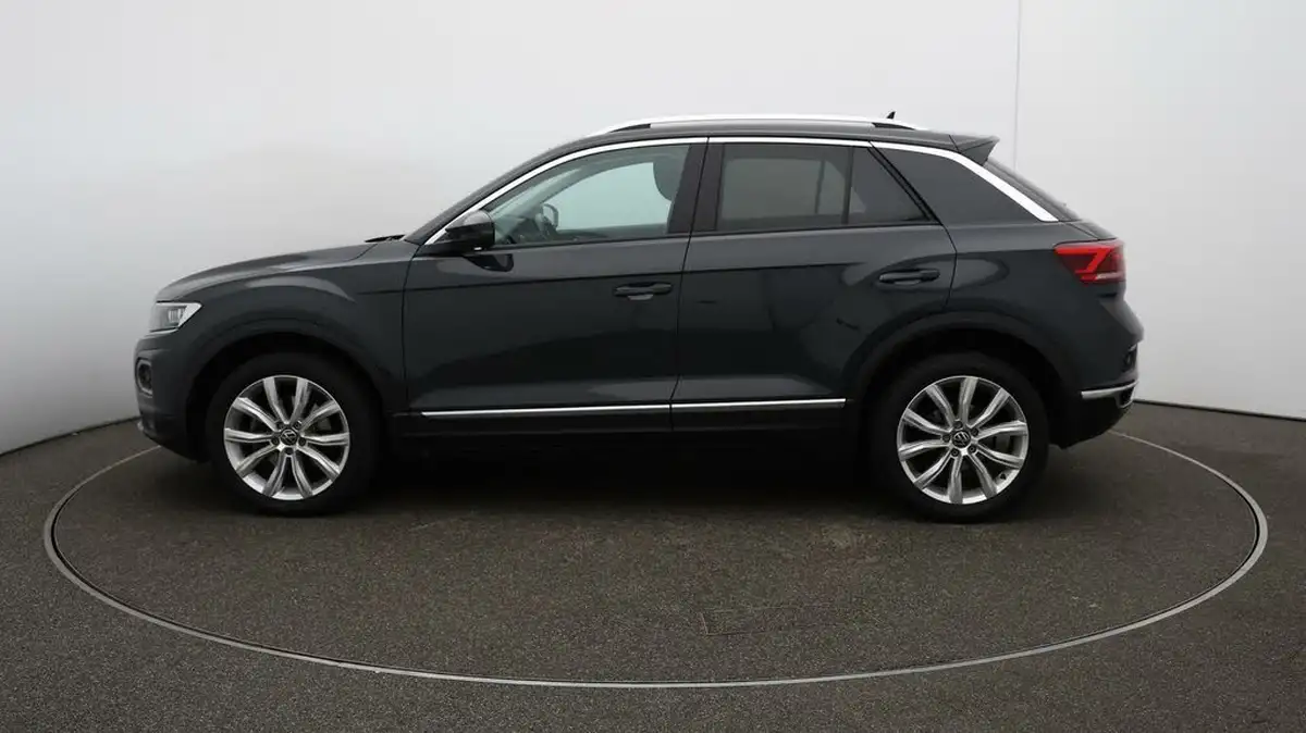 2021-volkswagen-t-roc-20-tsi-sel-big-63