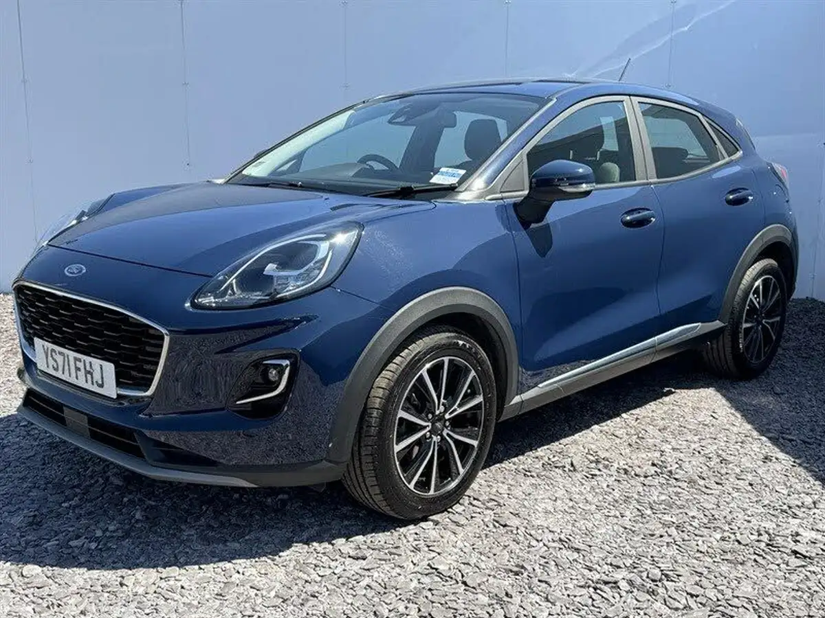 2021-ford-puma-suv-10-titanium-125ps-hybrid-mhev-big-2