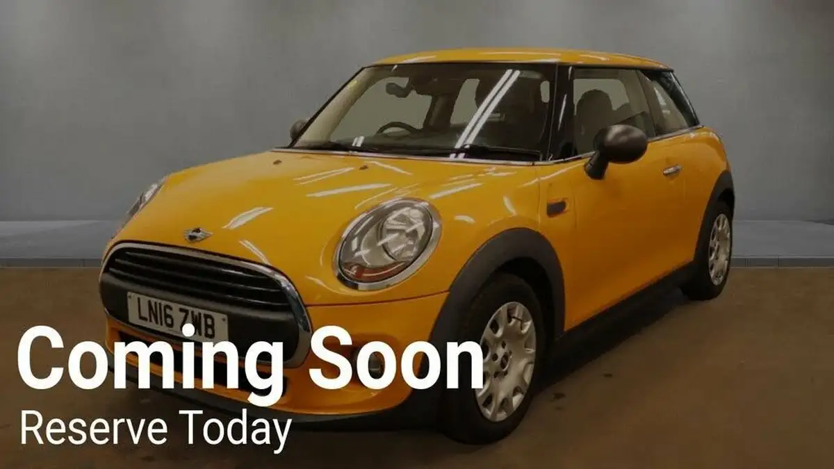 2016-mini-cooper-12-one-3d-auto-big-1