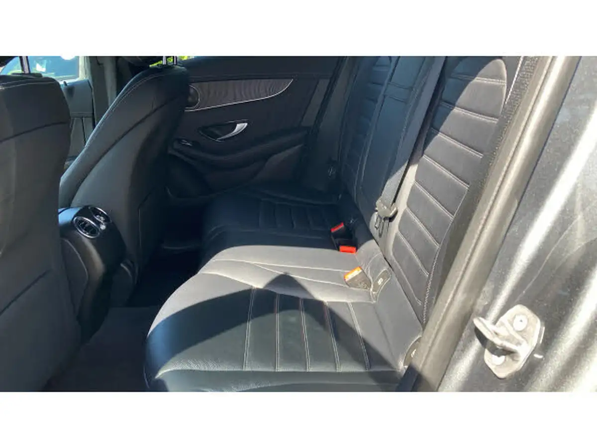 2020-mercedes-benz-glc-class-20-glc300-amg-line-premium-coupe-4d-big-15
