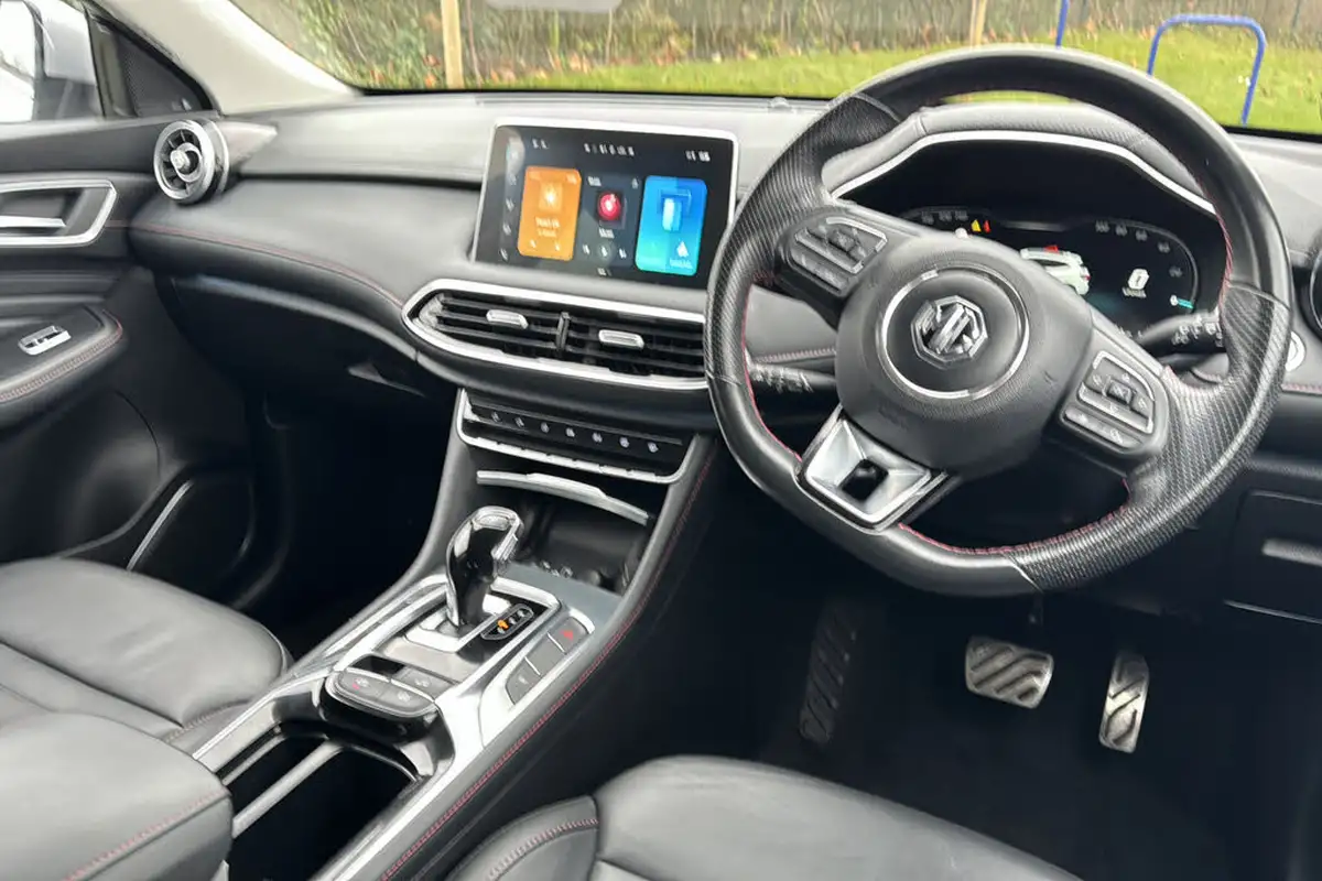 2023-mg-hs-15t-gdi-trophy-258ps-plug-in-hybrid-auto-big-9
