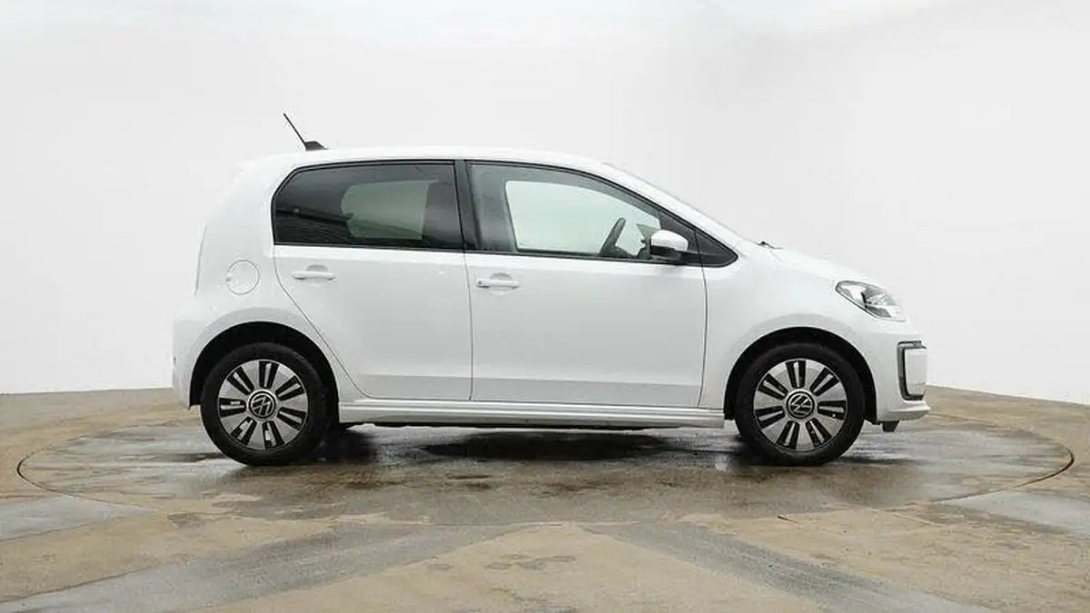 2021-volkswagen-up-e-e-up-big-3