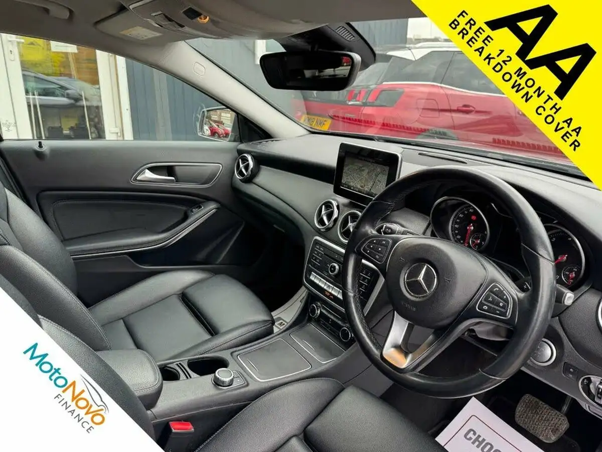 2019-mercedes-benz-gla-class-21d-gla-200d-se-executivess-big-10