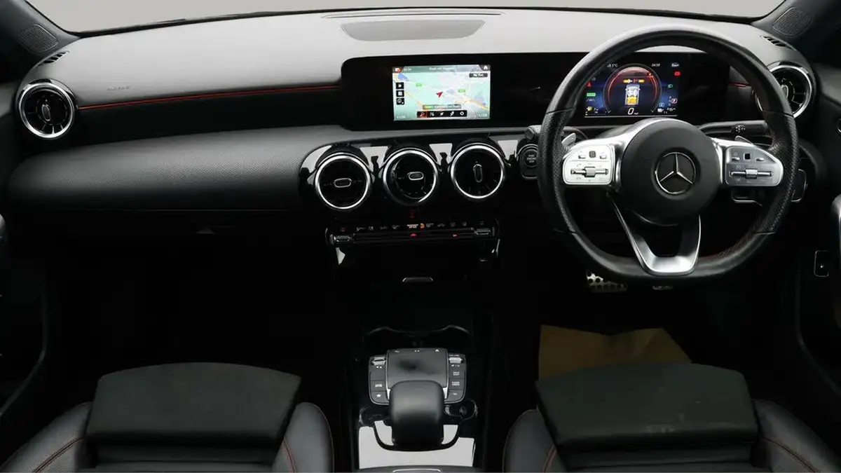 2021-mercedes-benz-a-class-13-a250e-amg-line-hatchback-5d-big-12