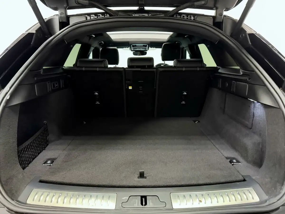 2023-land-rover-range-rover-velar-30-d300-r-dynamic-se-big-8
