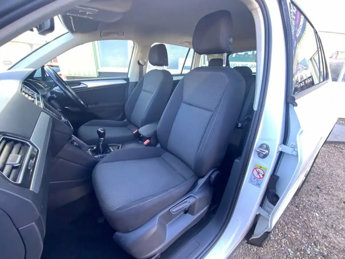 2017-volkswagen-tiguan-20tdi-s-ss-big-28
