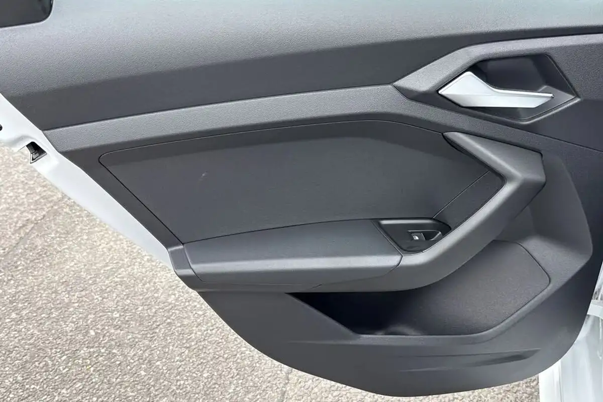 2023-audi-a1-10-30-tfsi-s-line-big-43