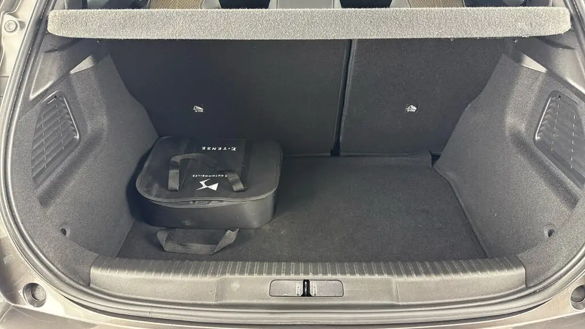 2021-ds-ds-3-crossback-e-tense-prestige-big-14