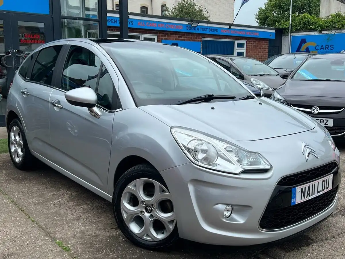 2011-citroen-c3-14-connexion-big-20