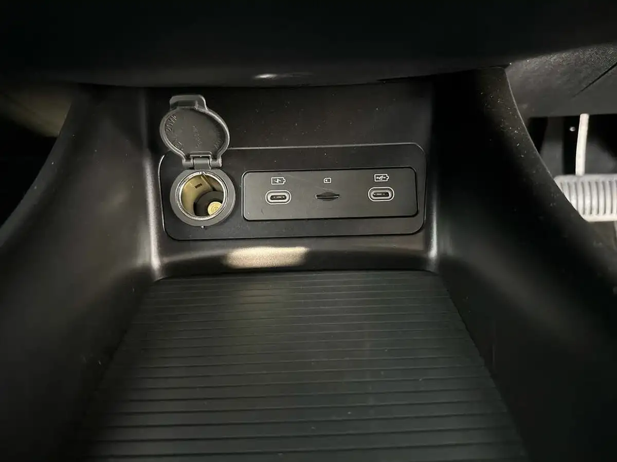 2024-byd-dolphin-e-comfort-big-23