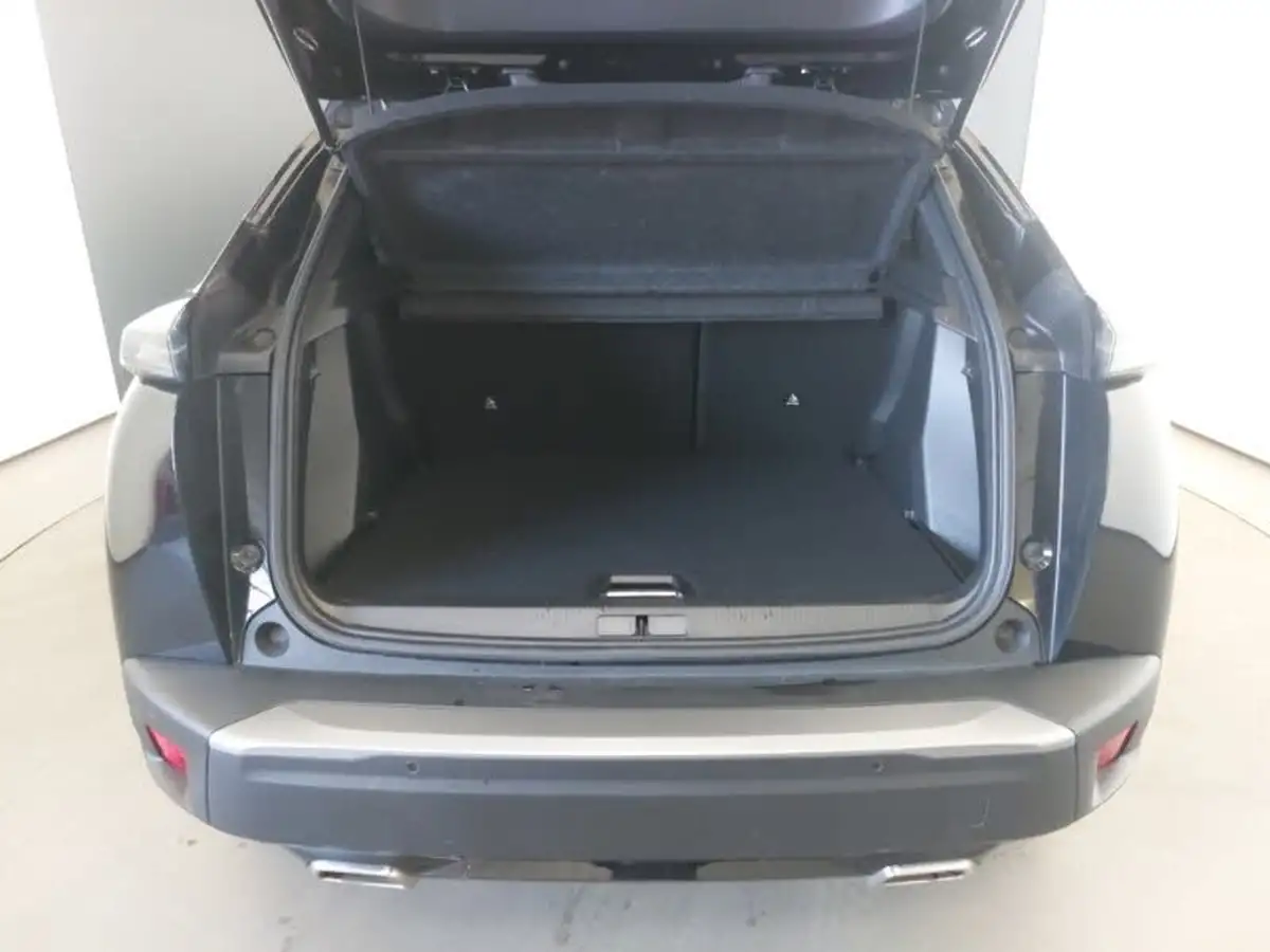 2024-peugeot-2008-suv-12-puretech-allure-130ps-big-7