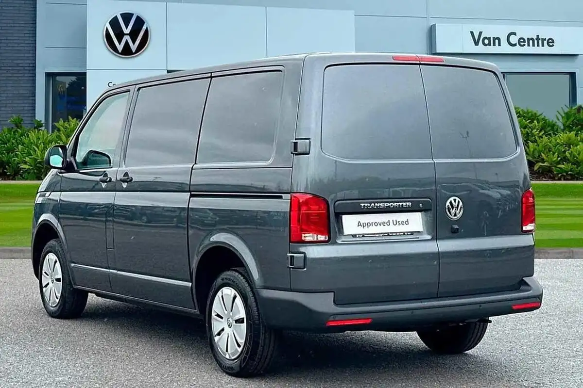 2024-volkswagen-transporter-big-2